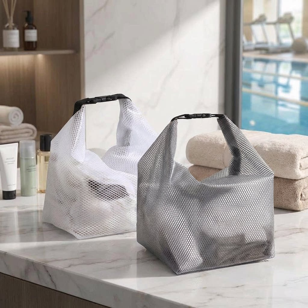 Cocktail Shaker Set - トート透明防水化粧品バッグファッション旅行ポータブル大容量トイレタリーポーチトレンディな女性用クリアウォッシュバッグ